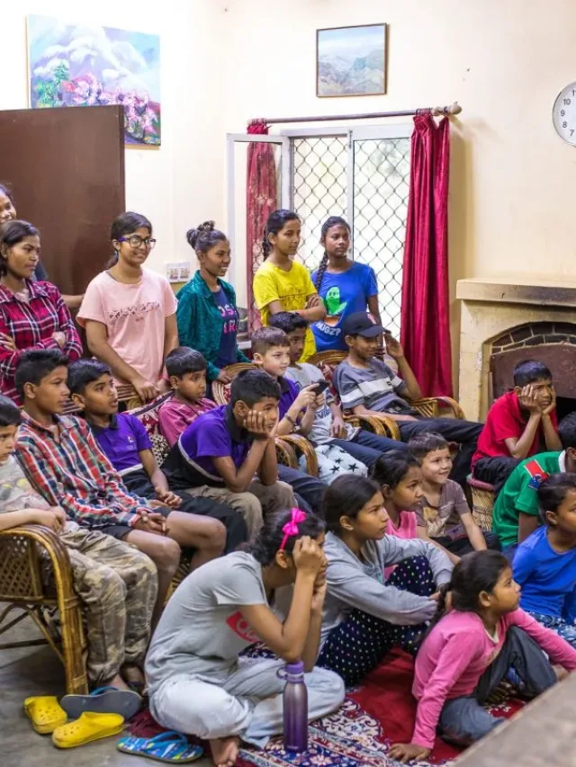 indian-orphanage-children-2246-1200x800